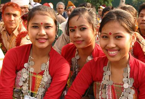 The Tableaux artists who participated in Republic Day Parade at Vice President  M. Hamid Ansari's residence, in New Delhi. .