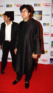 Prasoon Joshi grace the Mirchi Music Awards 2011 at BKC