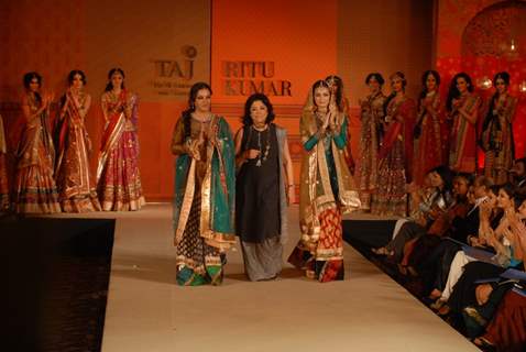 Dia Mirza and Shabana Azmi walk the ramp for Ritu Kumar fashion show at Taj land's End