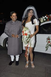 Priyanka Chopra and Vishal Bharadwaj at 7 Khoon Maaf press meet at Taj Land's End. .