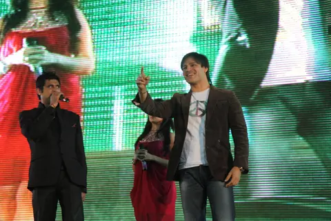 Vivek Oberoi at Project Crayons Gully Cricket event