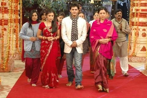 Still from tv show Hamaari Beti Raaj Karegi