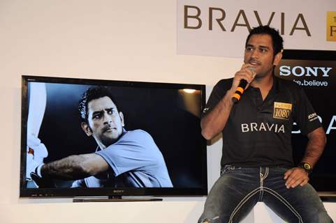 Dhoni at Sony World cup hd plasma launch at Four Seasons. .