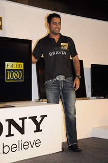 Dhoni at Sony World cup hd plasma launch at Four Seasons. .