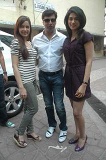 Ek Cutting Chai Film Festival with Shazahn Padmsee, Madhur Bhandarkar and Shraddha Das in National College. .