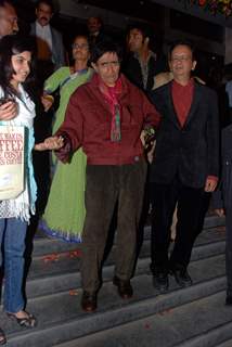 Dev Anand at Hum Dono Premiere in Cinemax. .