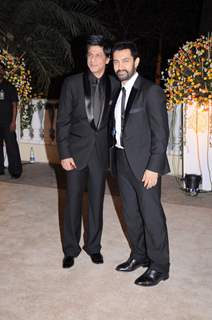 Shah Rukh and Aamir Khan at Imran Khan and Avantika Malik's Wedding Reception Party at Taj Land's End. .