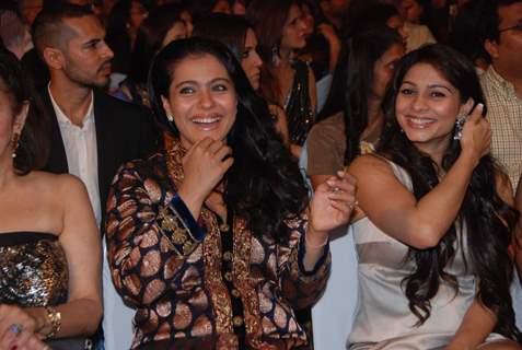 Kajol and Tanisha Mukherjee at Stardust awards 2011 at Bandra. .