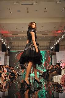 Models walk the ramp for Gitanjali Cyclothon Fashion Show 2011