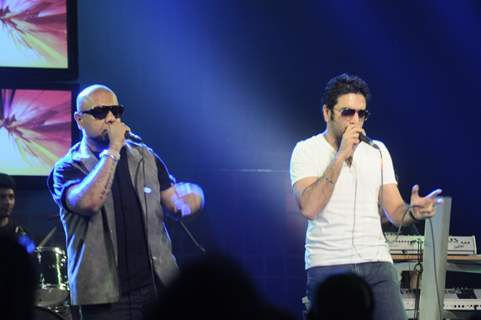 Lyricist Vishal Dadlani and singer Shekhar Ravjiani at the online 'Hungama' website concert at Mahboob studios in Mumbai. .