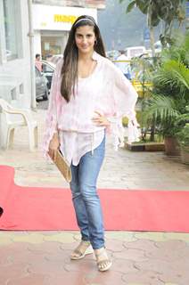 Parizad Kolah Marshall at Samsara Harpers Bazaar 'Shades of Spring' event at kemps Corner. .