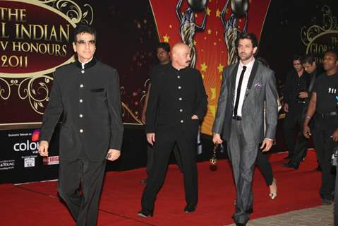 Rakesh Roshan, Hrithik and Jeetendra at Global Indian film and Television awards at Yash Raj Studio