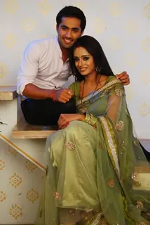 Vishal Karwal and Parul Chauhan as Abhay and Surbhi