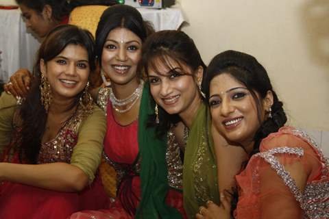 Debina Bonnerjee with her friends in their mehendi ceremony