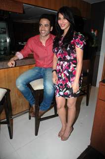 Tusshar Kapoor and Sophie at Valentine event for singles at 21 farenheit. .