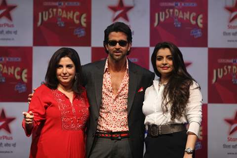 Hrithik Roshan, Farah Khan and Vaibhavi Merchant at TV talent show 'Just Dance'