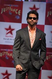 Hrithik Roshan at TV talent show 'Just Dance'