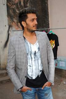 F.A.L.T.U movie actor Ritesh Deshmukh on the sets of Jhalak Dikhla Jaa at Filmistan