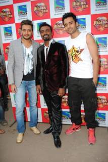 F.A.L.T.U movie Celebs on the sets of Jhalak Dikhla Jaa at Filmistan