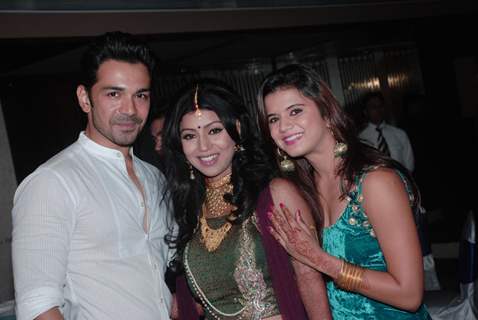 Abhinav Shukla at Gurmeet & Debina Choudhry's reception party