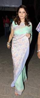 Madhuri Dixit at 'Juhu Hamara Festival' at Kaifi Azmi Park