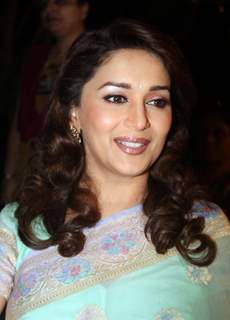 Madhuri Dixit at 'Juhu Hamara Festival' at Kaifi Azmi Park