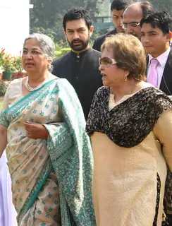 Gursharan Kaur,  Salma Ansari and Aamir Khan at the release of book &quot;Colours of My Rainbow&quot;