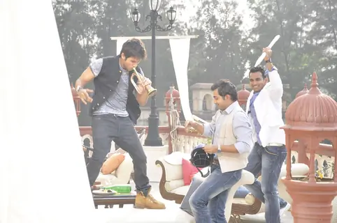Shahid Kapoor features in the new TVC for Colgate MaxFresh gel. .