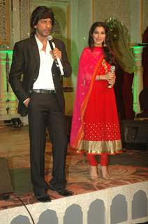 Shah Rukh Khan and Sophie Chowdhary unveils Mughal-e-Azam documentary at JW Marriott, Juhu. .