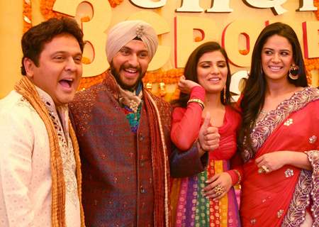 Host Ali Asgar and Mona Singh with participants at Imagine TV new reality Show &quot;Shaadi 3 Crore Ki&quot;