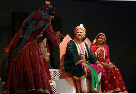 Vice Chancellor, Jamia Millia Islamia, Najeeb Jung (Akbar)during the  play ''Anarkali,Akbar,Saleem