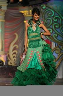 Model walks the ramp at Grand Finale of Indian Princess 2011-12