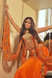 Rohit Verma's Bridal Glamorous Collection 2011 &quot;Shehnai Ki Raat&quot; with Kavita Kaushik