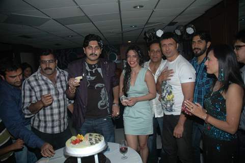 Amit Mishra Birthday bash with star cast of Rakht Ek Rishta at the club, Mumbai