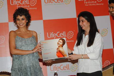 Lisa Ray launches Lifecell Femme Taj Colaba, Mumbai