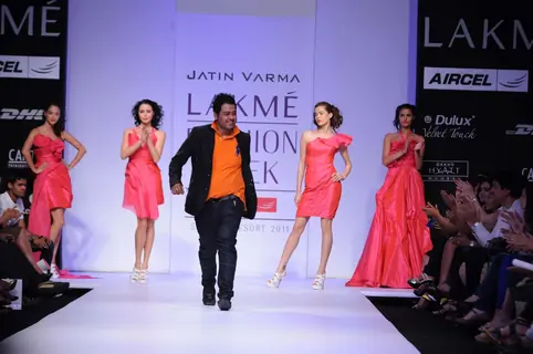 Models with designer Jatin Varma's creations during the Lakme Fashion Week day 2 in Mumbai. .