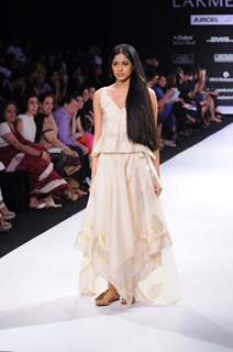 A model displays designer Vaishali's creations during the Lakme Fashion Week day 4 in Mumbai. .