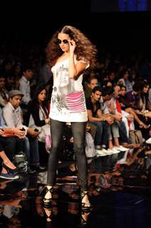 A model displays designer Rocky S's creations during the Lakme Fashion Week day 4 in Mumbai. .