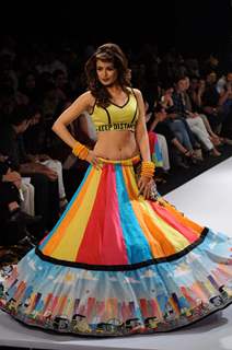 A model displays designer Sabashe by Sabah Khan's creations during the Lakme Fashion Week day 4 in Mumbai. .