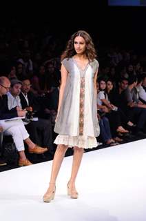 A model displays designer pallavi mohan's creations during the Lakme Fashion Week 2011 Day 5 in Grand Hyatt, Mumbai. .