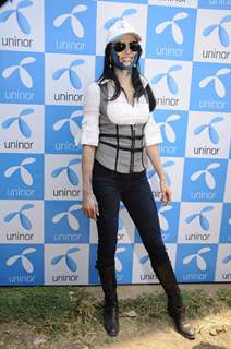 Yana charms at Uninor Holi event for NGO children at Xaviers Institute. .