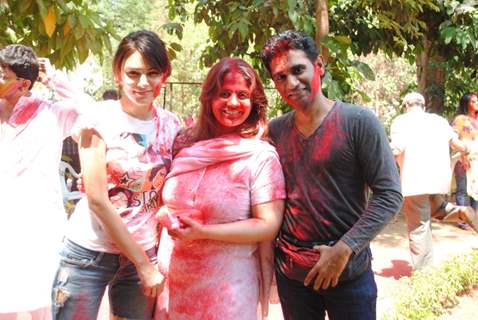 Anchal kumar with Kiran Bawa Holi Party at Versova