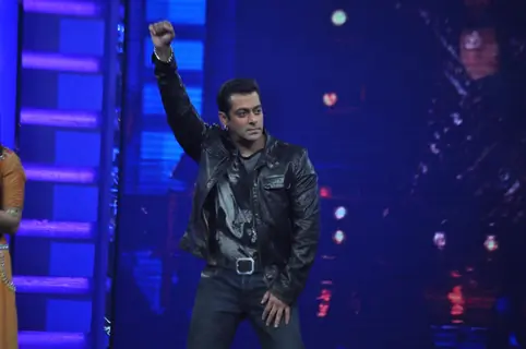 Salman Khan on the sets of Guinness World Records at RK Studios