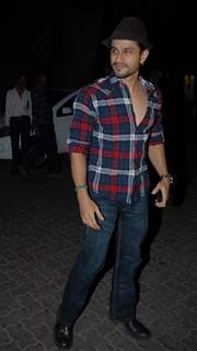 Kunal Khemu at Nikhil Dwivedi's wedding Reception party at Escobar