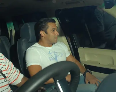 Salman Khan at Nikhil Dwivedi's wedding Reception party at Escobar