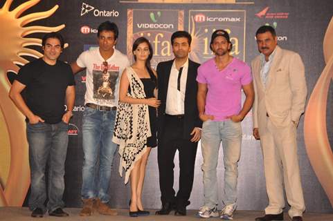 Hrithik, Dia, Boman, Arbaaz, Sonu and Karan at IIFA Awards nomination in Toronto, Ontario, Canada