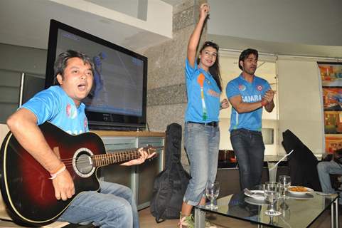 Mink Brar celebrate World Cup Final 2011 at Peninsula hotel