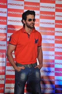 Hrithik Roshan Provogue’s brand ambassadors unveiled its new Spring Summer Catalouge