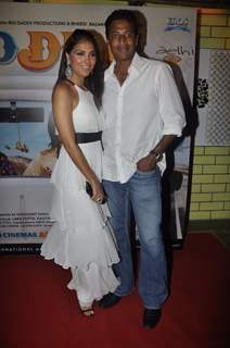 Lara Dutta and Mahesh Bhupathi at Music Launch of Chalo Dilli.  .