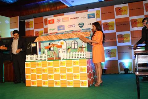 Rani promotes P &G's Shiksha building